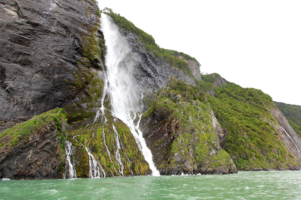 Glaciar balmaceda y serrano 01